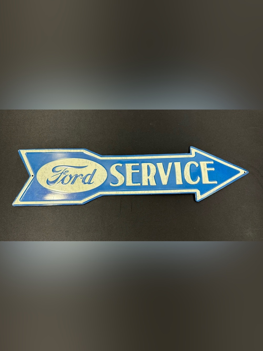 Open Road Brands METAL FORD SERVICE ARROW Embossed Sign 20" X 5" USED